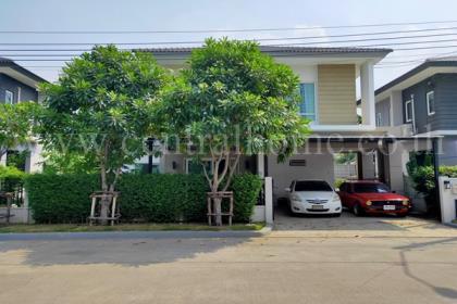 บ้านเดี่ยว หมู่บ้าน Centro ราชพฤกษ์