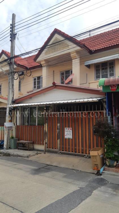 ทาวน์เฮ้าส์ หมู่บ้าน ลภาวัน 12 บางบัวทอง