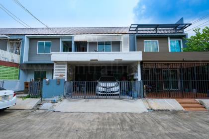 ทาวน์โฮม หมู่บ้าน อารียา เดอะ คัลเลอร์ แจ้งวัฒนะ - ติวานนท์ เฟส 4
