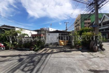 บ้านเดี่ยว ประชานิเวศน์ 3 ซอย 8/13 หลังมุม
