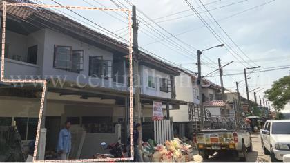 ทาวน์เฮ้าส์ หมู่บ้าน ศรีเมืองทอง วัดลาดปลาดุก