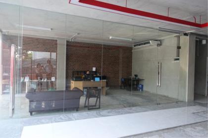 35211-ขายเซอร์วิสอพาร์ทเม้นท์+ออฟฟิศ  4 ชั้น ถนนสุขุมวิท 63 (เอกมัย) เนื้อที่ 134 ตร.ว.