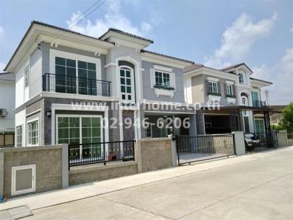 บ้านแฝด 2 ชั้น 37.1 ตร.ว. หมู่บ้านโกลเด้นนีโอ ซอยนวมินทร์42 ถนนนวมินทร์ 