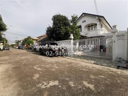 บ้านเดี่ยว 2 ชั้น 60 ตร.ว. หมู่บ้านเพชรเกษม3  ซอยเพชรเกษม94  ถนนเพชรเกษม 