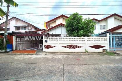 บ้านเดี่ยว 2 ชัน 50 ตร.ว. หมู่บ้านเกษมทรัพย์ ซอยพหลโยธิน94 ถนนวิภาวดี 