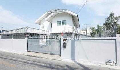 บ้านเดี่ยว 2 ชั้น 70 ตร.ว. ใกล้CDC เซ็นทรัลอีสวิล  ซอยลาดพร้าว101 ถนนลาดพร้าว 
