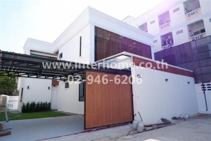 บ้านเดี่ยว 2 ชั้น 64 ตร.ว. หมู่บ้านเกษมสำราญ2 ซอยปรีดีพนมยงค์14 ถนนสุขุมวิท 