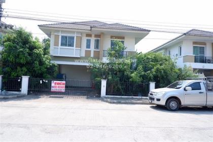 บ้านเดี่ยว 2 ชั้น 63.7 ตร.ว. หมู่บ้านทรัพย์ธานี  ซอยเทศบาลลำลูกกา ถนนลำลูกกา 