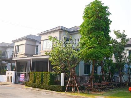 บ้านเดี่ยว 2 ชั้น (หลังมุม) 35.6 ตร.ว. หมู่บ้านไลฟ์บางกอกบูเลอร์วาร์ด ซอยรามอินทรา 103/3 ถนนรามอินทรา 