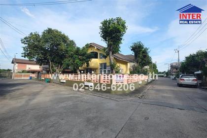 บ้านเดี่ยว 2 ชั้น (หลังมุม) 70 ตร.ว. หมู่บ้านพรรณผกา ซอยสวนผัก62 ถนนกาญจนาภิเษก 