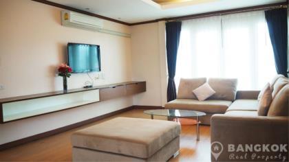Modern Spacious 3 Bed 3 Bath Ekkamai Apartment