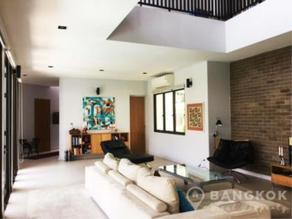 Modern Detached 4 Bed 4 Bath with Private Pool in Thonglor 