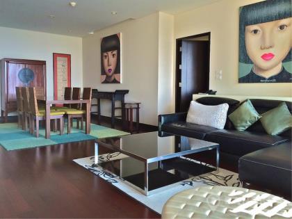 The Park Chidlom | Spacious Modern 2 Bed 3 Bath near Chit Lom BTS 