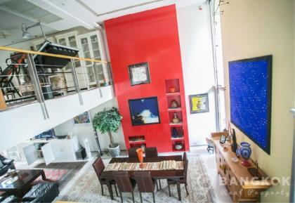 Sathorn - Unique Loft Style 4 Bed 4 Bath Townhouse in Secure Compound.