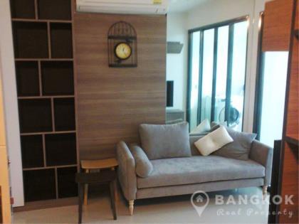 IDEO Blucove Sukhumvit | Modern 1 + 1 Bed 1 Bath Condo
