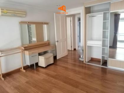 Wattana Suite