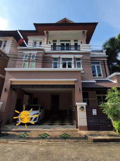 Areeya Casa Ratchada