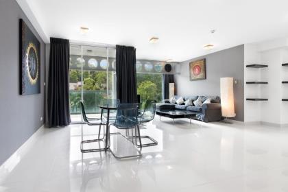 Condo Only 10 Minutes from Pattaya Walking Street, Seller Finance!