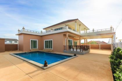 Large 2 storey Pool Villa Central Cha Am
