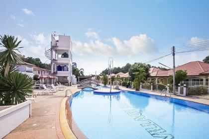 Upgraded townhouse at Viking Village