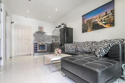 MODERN 1 BEDROOM CONDO FOR SALE AT LITTLE DREAM