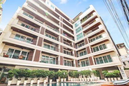 Hot Deal In The Heart Of Jomtien Beach Road - 2 Bed Condo - Paradise Residence 2