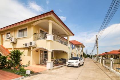 APARTMENTS IN THAI NORWAY VIKING VILLAGE RESORT