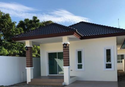 NEW HOUSES FOR SALE - HIN LEK FAI 