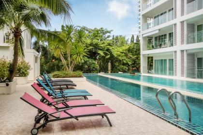 Modern 2 Bedroom Condo At Sunset Boulevard 2 