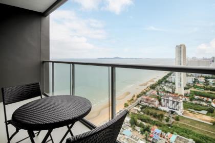 Jomtien Beahroad - Two Bedroom Condo With Panoramic Ocean View At Aeras Project 