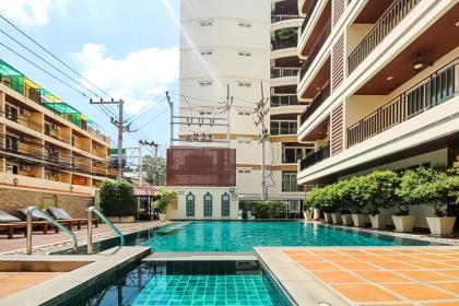 คอนโด 2 ห้องนอน วิวสระว่ายน้ำ - ชายหาดจอมเทียน 