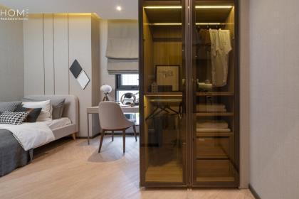 Na Reva Charoennakhon  / 2 Bedrooms (FOR SALE) Benz261