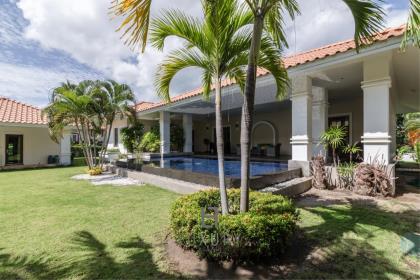 3 Bedroom Pool Villa 