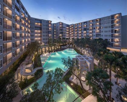 New 1 Bedroom Condo