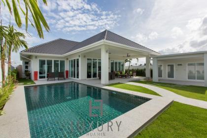 New Development - Luxury Community Solar Development 