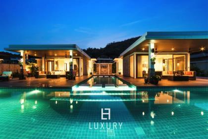2 Pool Villas with 5 Bedrooms