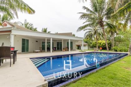 Well Designed 2 Bedroom Pool Villa