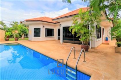 Well Designed 3 Bedroom Pool Villa