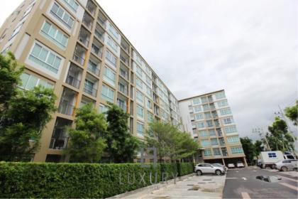 Studio Condo in Great Location