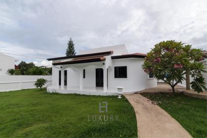 3 Bedroom Villa on good size plot