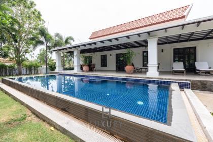Luxury 3 Bedroom Pool Villa 