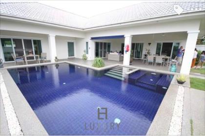 Good Value 4 Bedroom Pool Villa 
