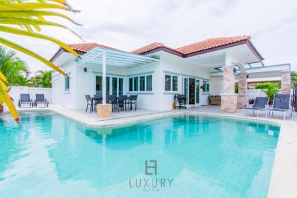 Nice 4 Bedroom Pool Villa