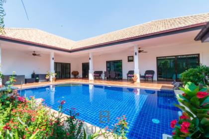 Nice 3 Bedroom Pool Villa