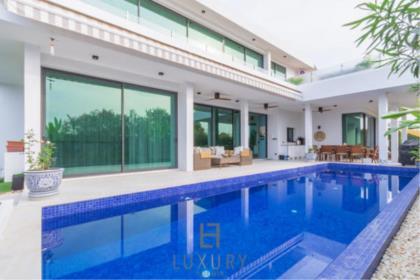 Modern 2 Storey Pool Villa With Great Views and Resort Facilities 