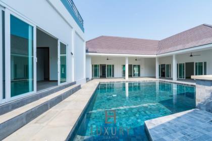 New Great Quality 3 or 4 Bedroom Pool villa On Nice Residential Estate
