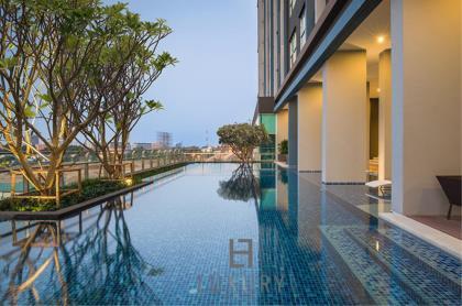 2 Bedroom Sea View Condo