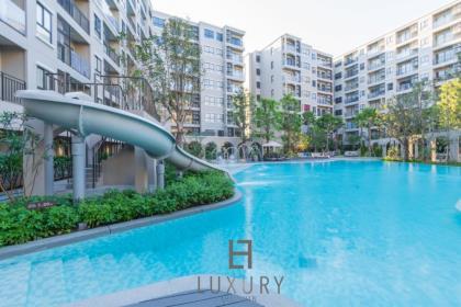 2 Bedroom Condo For Sale