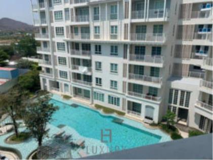 Great Value 1 Bedroom Condo With Nice Pool View 