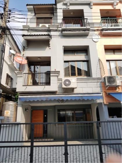 PBH_01099 ให้เช่า ทาวน์โฮม หมู่บ้าน กลางเมือง ลาดพร้าว 80 (ซอย สถานฑูตลาว) ให้เช่า Home Office 3 ชั้น บ้านกลางเมือง ลาดพร้าว 